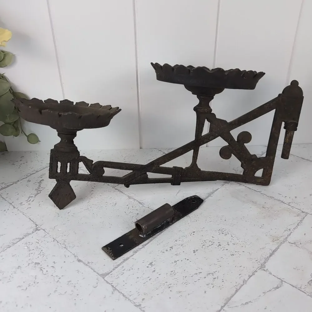 Eastlake Antique Cast Iron Plant Oil Lamp Double Wall Bracket With Mount Rustic